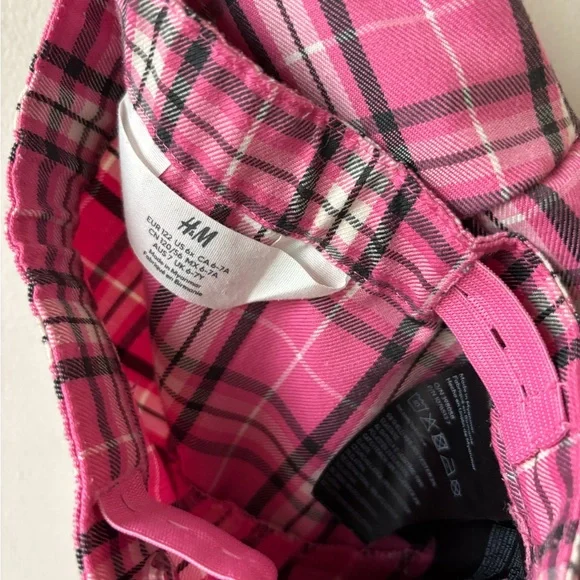 H&M Pink and Black Plaid Skirt - Picture 6 of 6